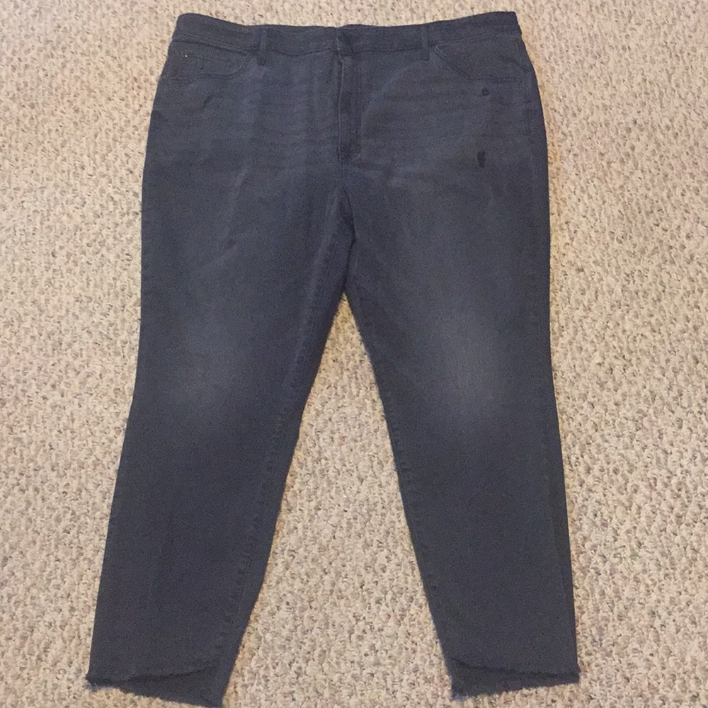 EVRI High Waisted Ankle Jeans Size 22W